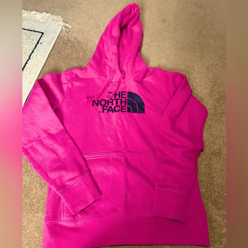 NorthFace hoodie - Picture 1 of 2